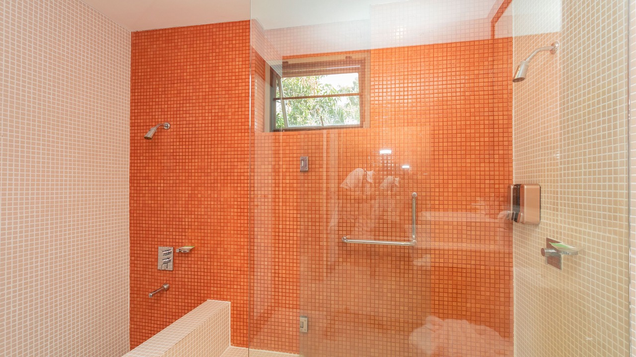 Photo of Bathroom in Si Sunthon