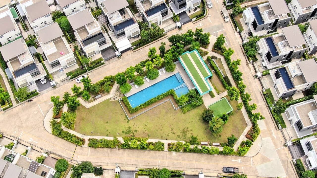 Photo of Outdoor in Thep Kasattri