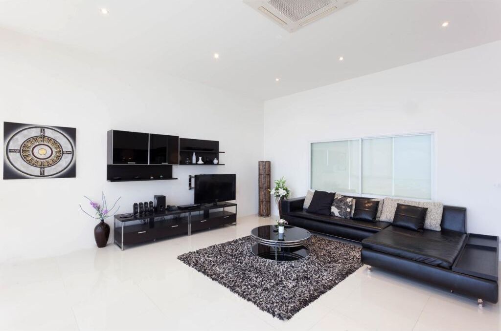 Photo of Livingroom in Karon