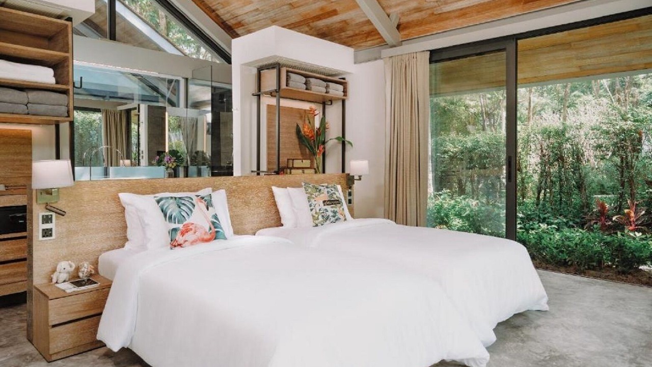 Photo of Bedroom in Ko Kaeo