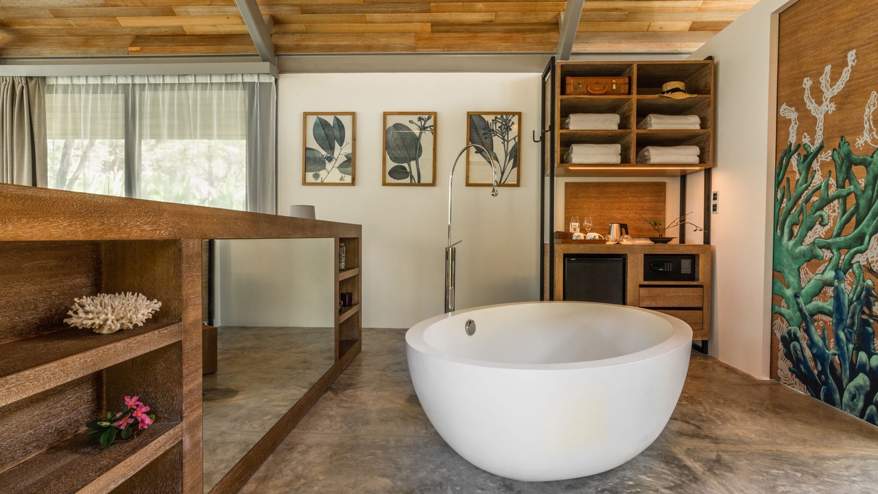 Photo of Bathroom in Ko Kaeo