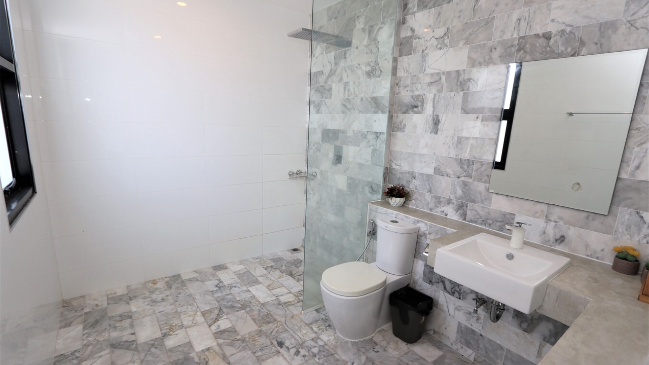 Photo of Bathroom in Kamala