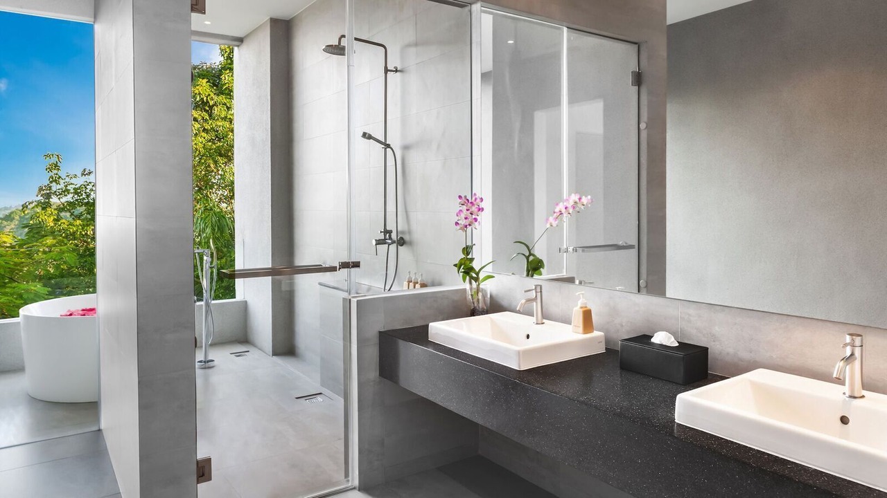 Photo of Bathroom in Pa Klok