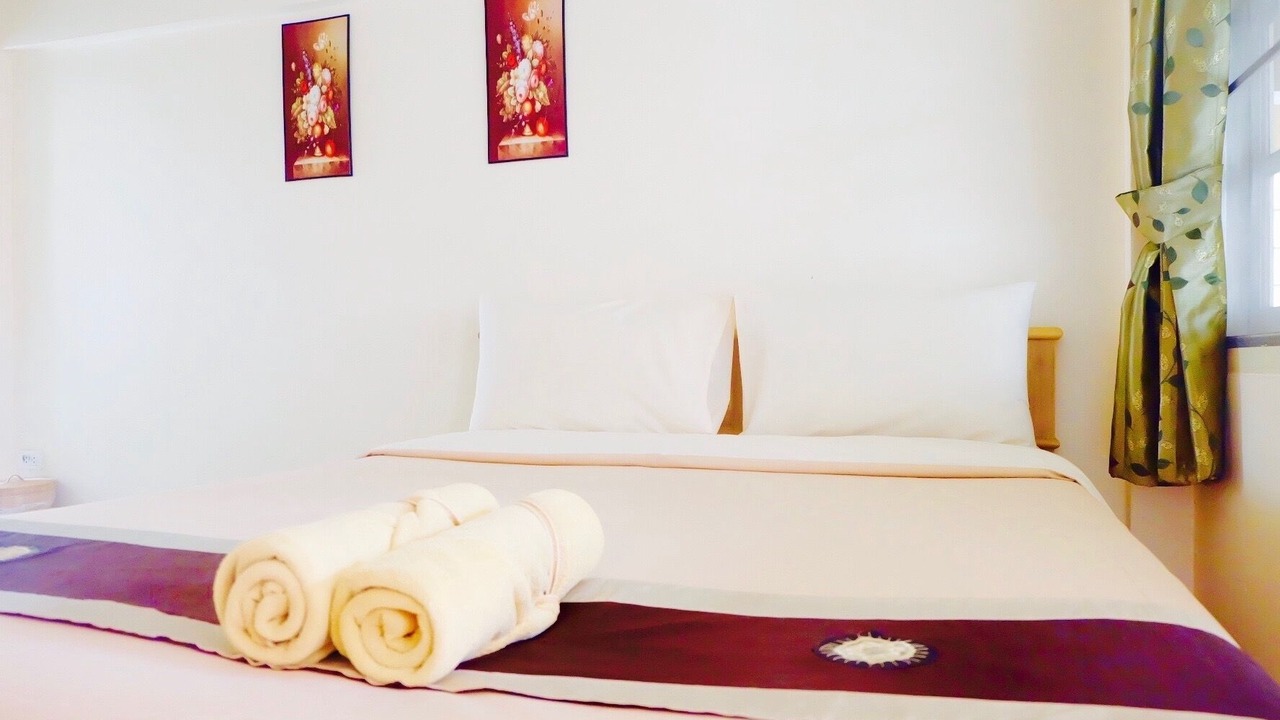 Photo of Bedroom in Sri Phum