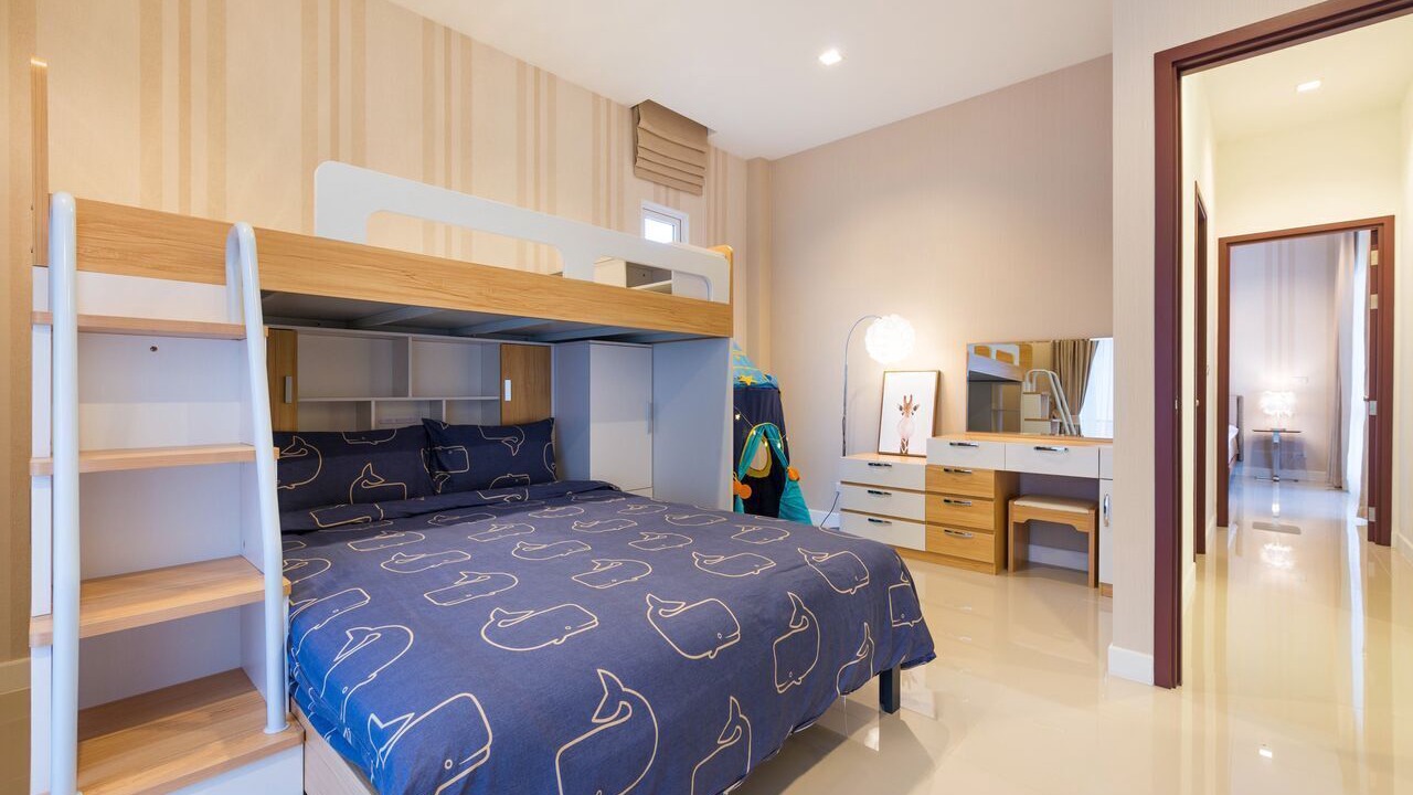Photo of Bedroom in Ko Kaeo