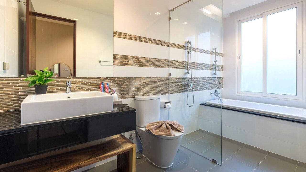 Photo of Bathroom in Ko Kaeo