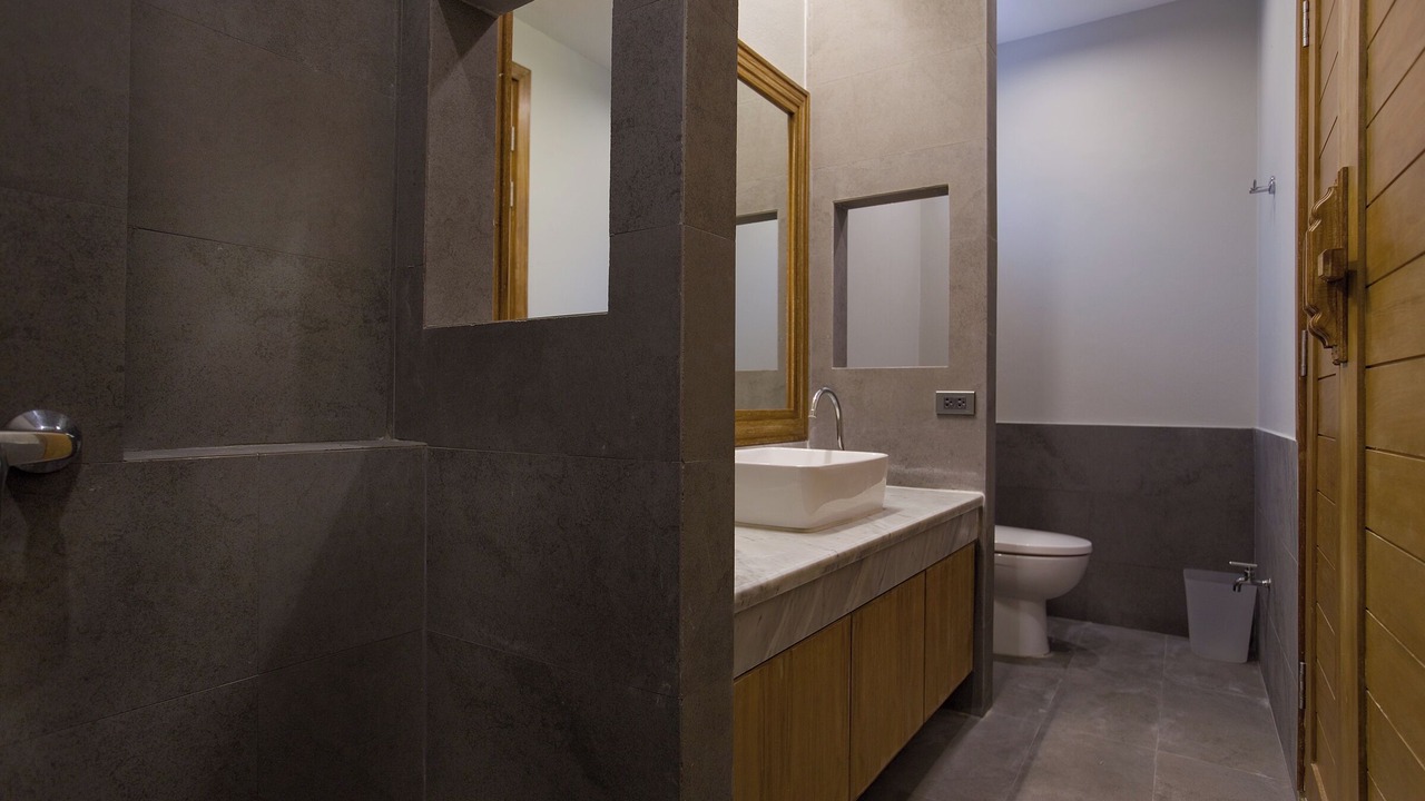 Photo of Bathroom in Chalong