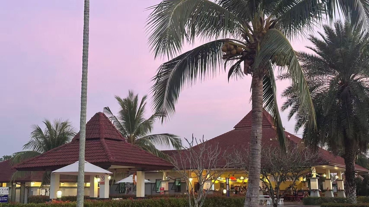 Photo of Others in Chakphong