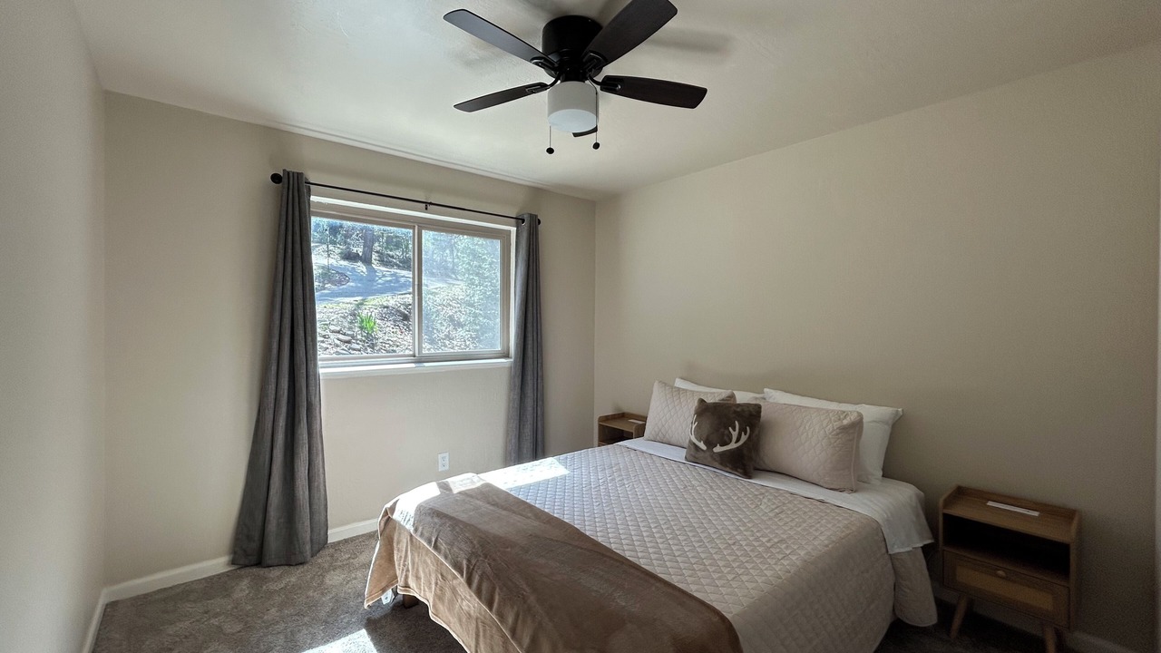 Photo of Bedroom in Sri Phum