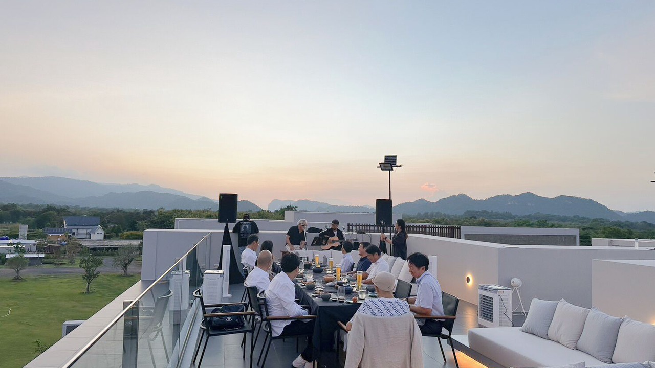 Photo of Patio Balcony in Mu Si