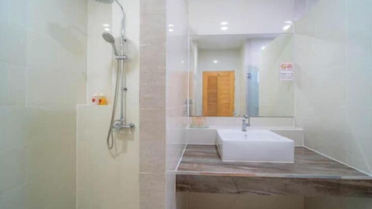 Photo of Bathroom in Ko Kaeo