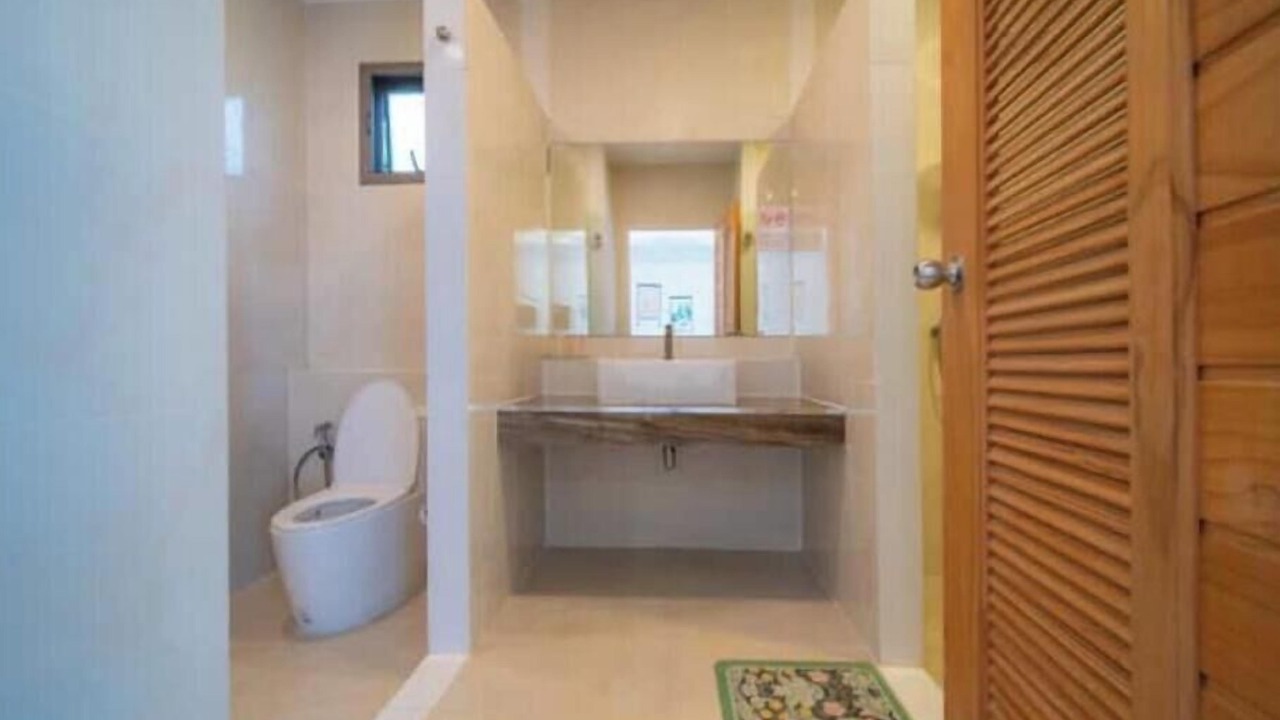 Photo of Bathroom in Ko Kaeo