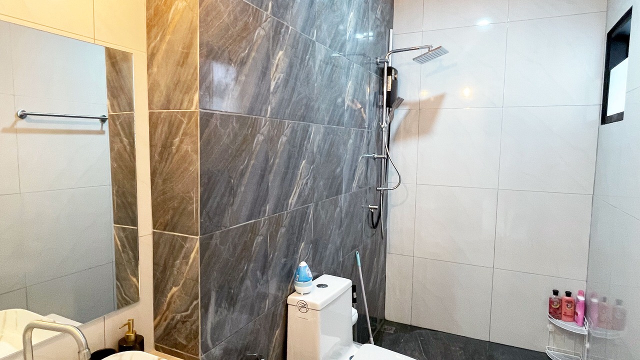 Photo of Bathroom in Si Sunthon