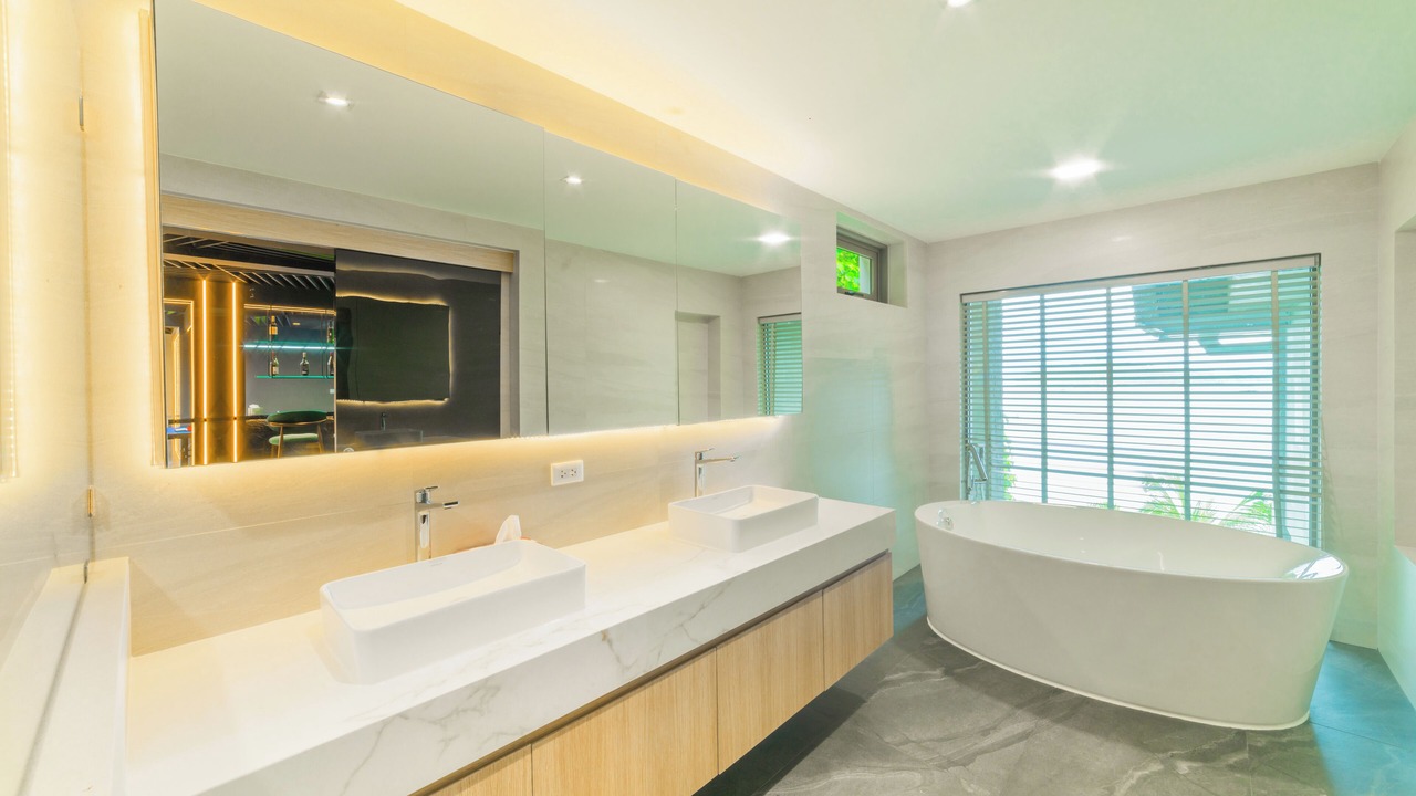 Photo of Bathroom in Pa Klok