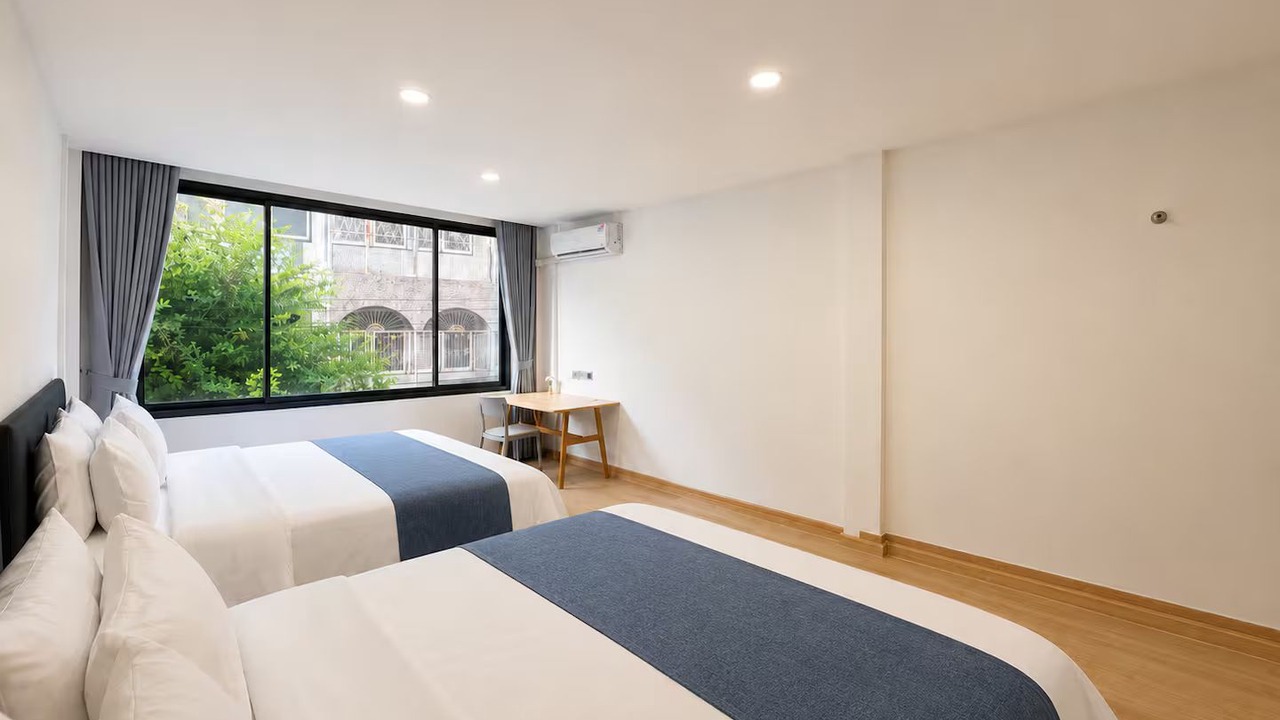 Photo of Bedroom in Thanon Phetchaburi
