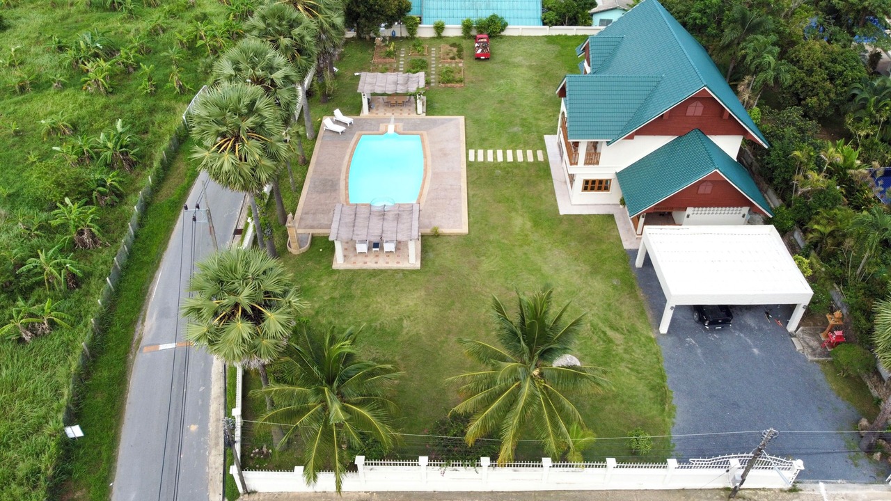 Photo of Outdoor in Chalong
