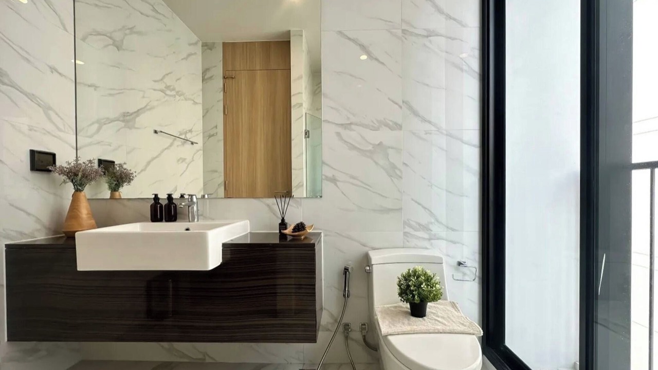 Photo of Bathroom in Khlong Toei Nuea