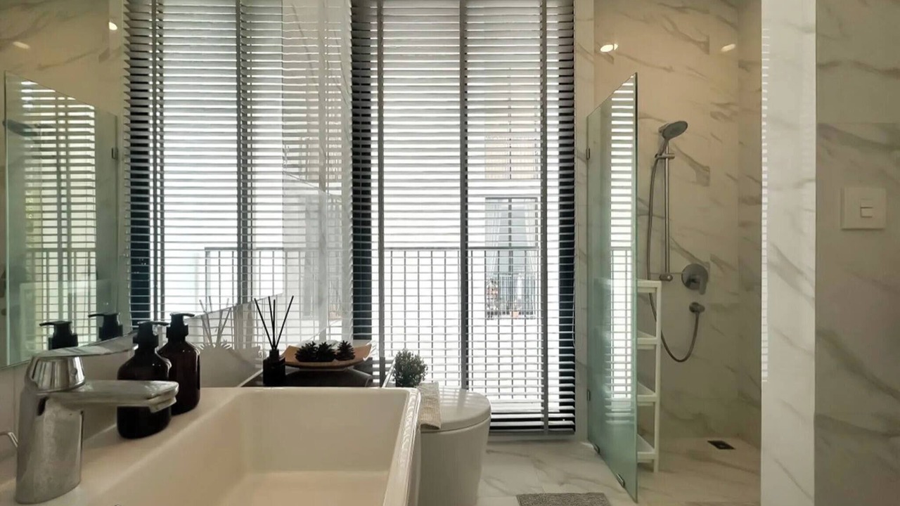 Photo of Bathroom in Khlong Toei Nuea