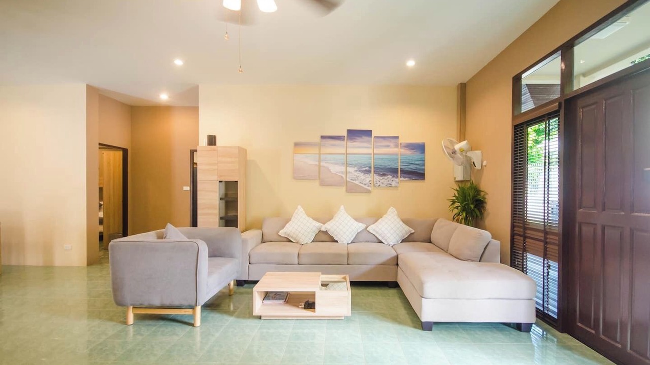 Photo of Livingroom in Chalong
