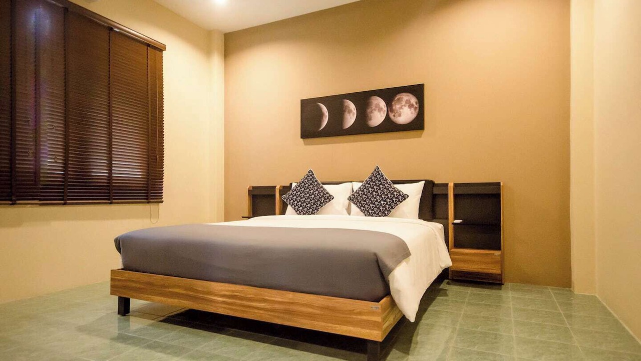 Photo of Bedroom in Chalong