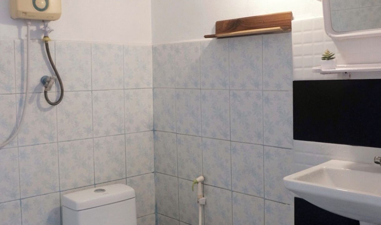Photo of Bathroom in Bokeo Province