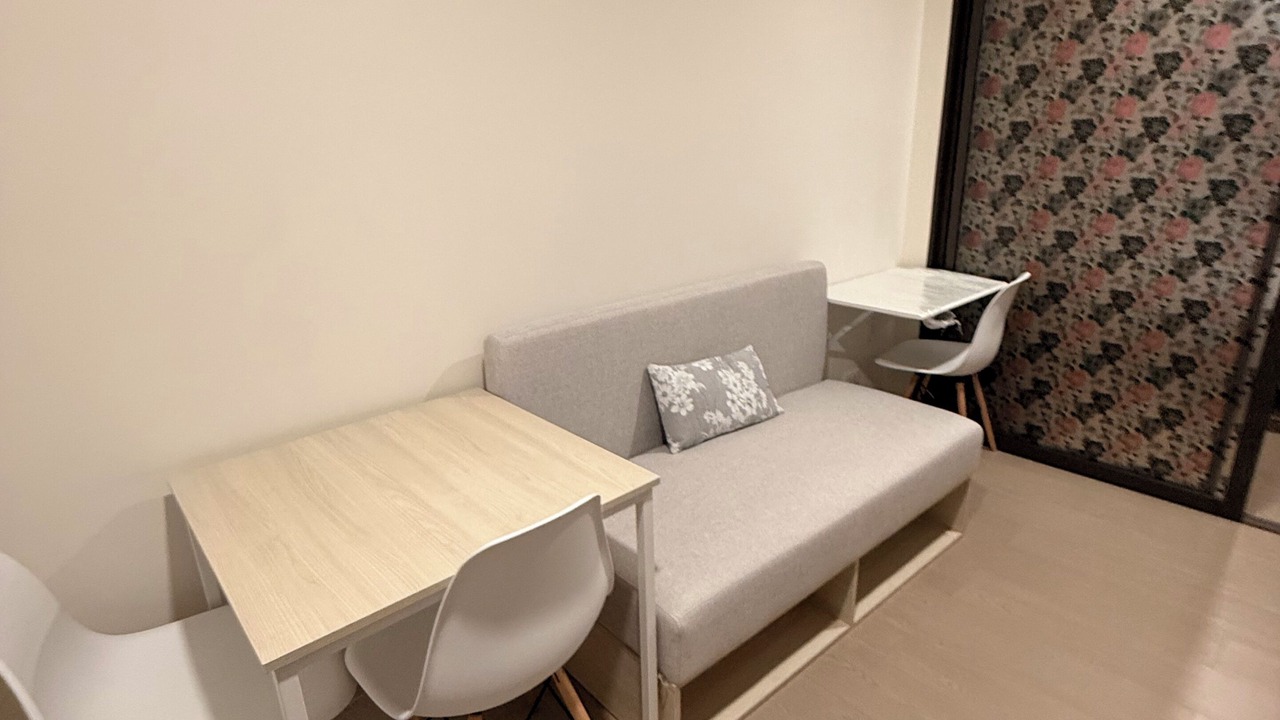 Photo of Livingroom in Phra Khanong
