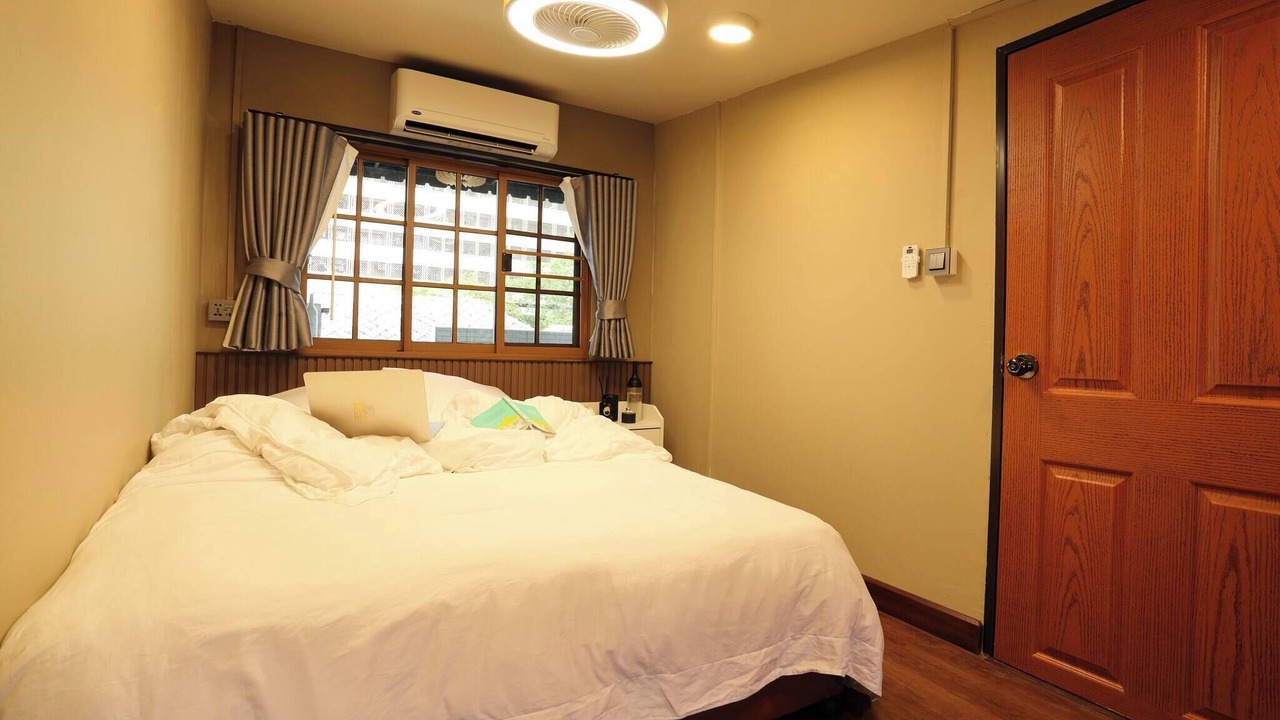 Photo of Bedroom in Wat Ratchabophit