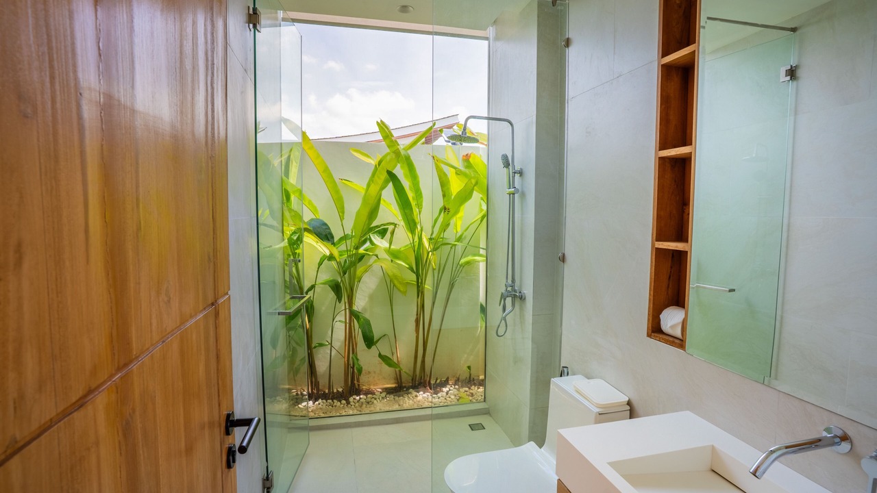 Photo of Bathroom in Thep Kasattri