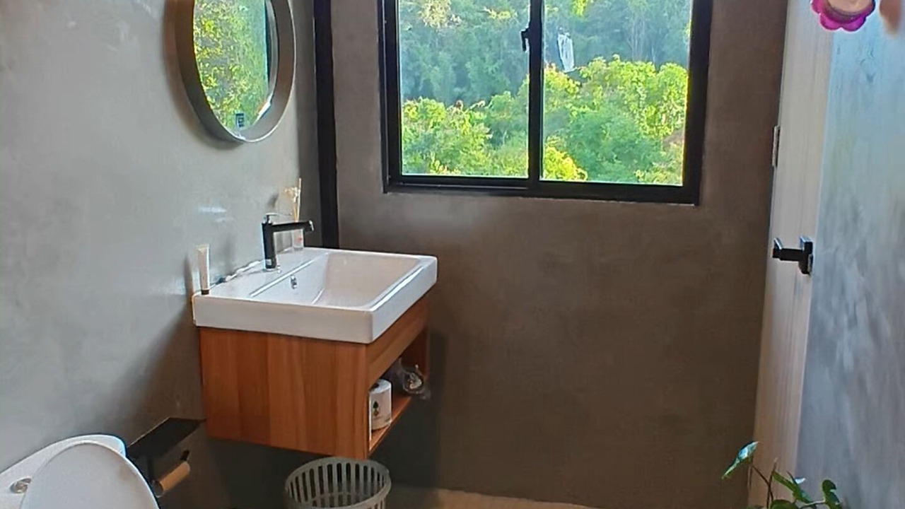 Photo of Bathroom in Mae Rim