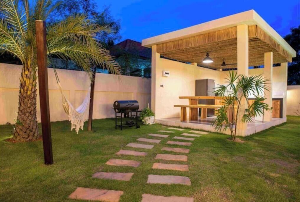 Photo of Outdoor in Maret