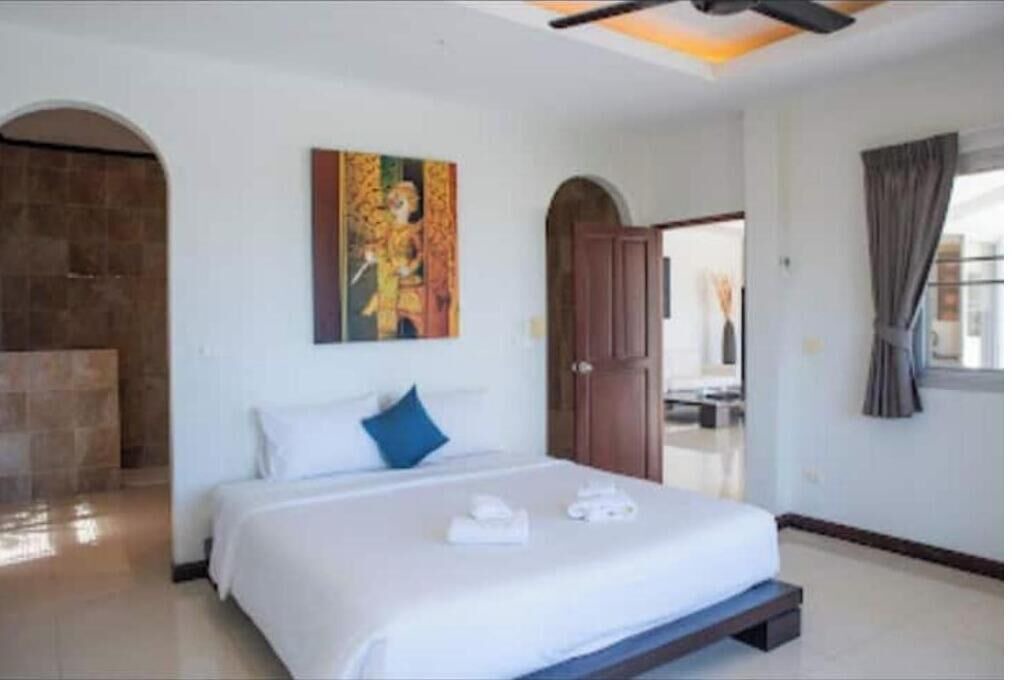 Photo of Bedroom in Maret