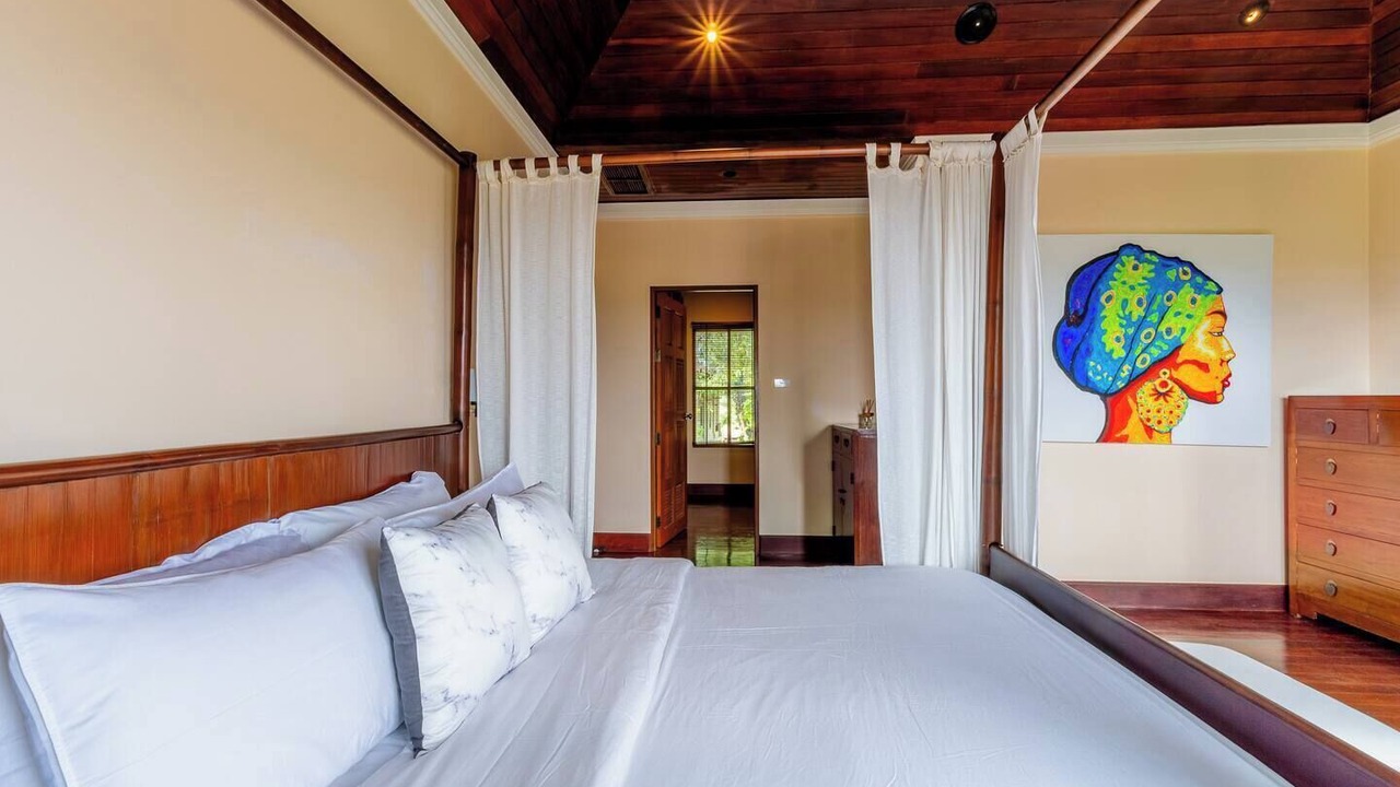 Photo of Bedroom in Laguna