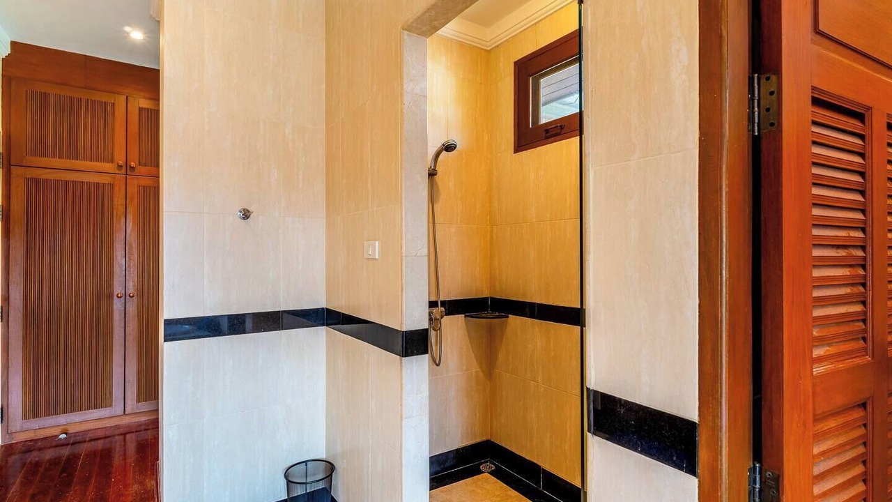 Photo of Bathroom in Laguna