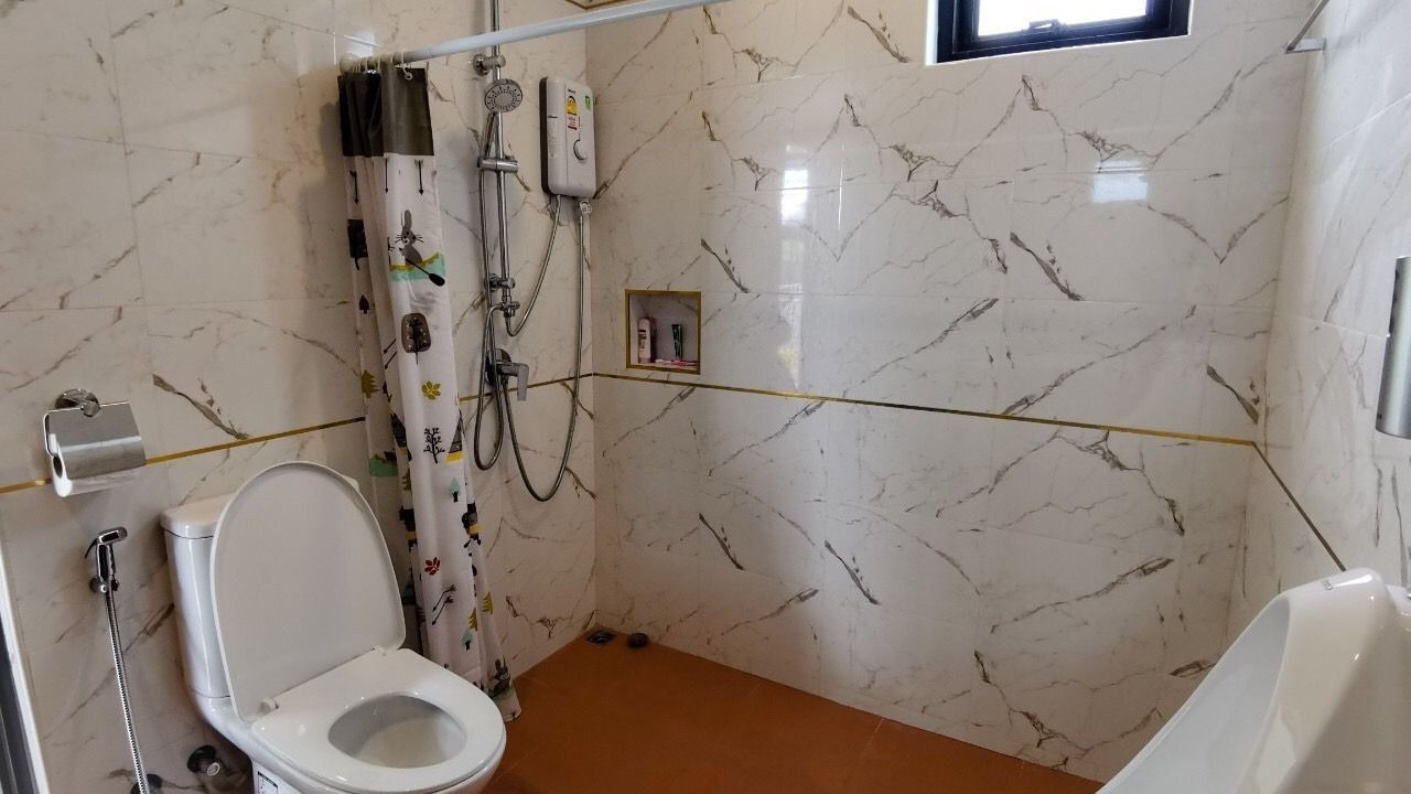 Photo of Bathroom in Hin Lek Fai