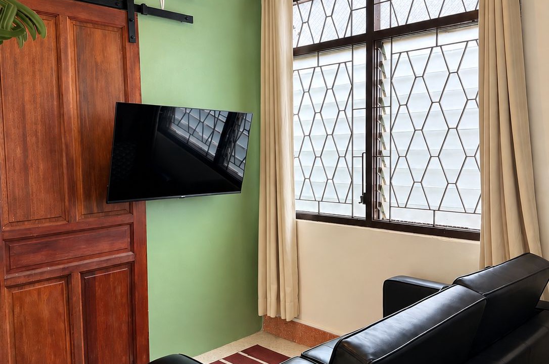 Photo of Livingroom in Khlong San