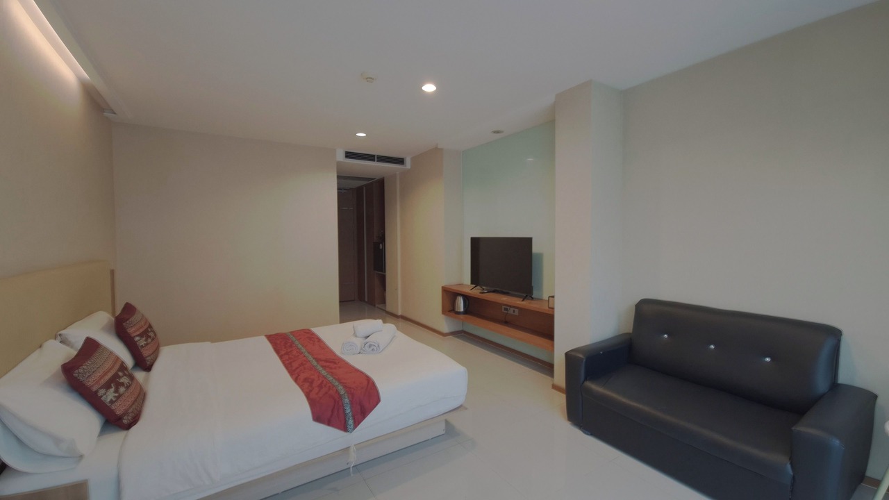 Photo of Bedroom in Ploenchit