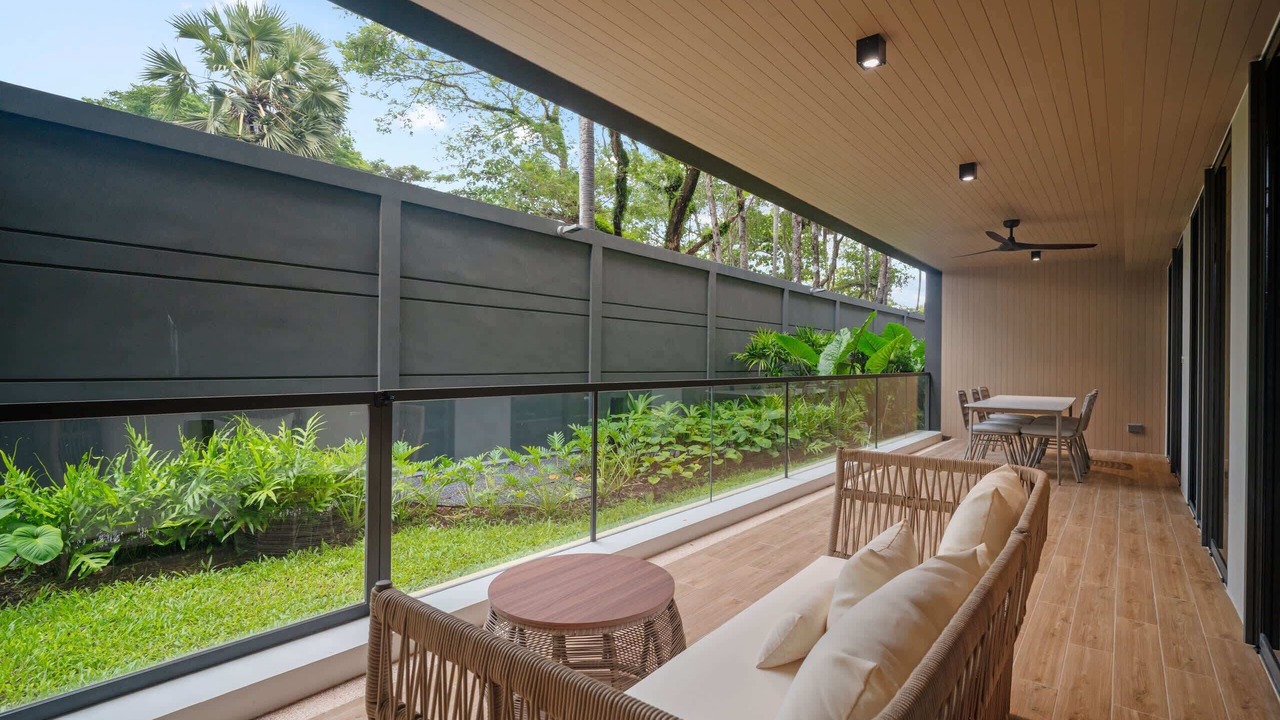 Photo of Patio Balcony in Bang Tao