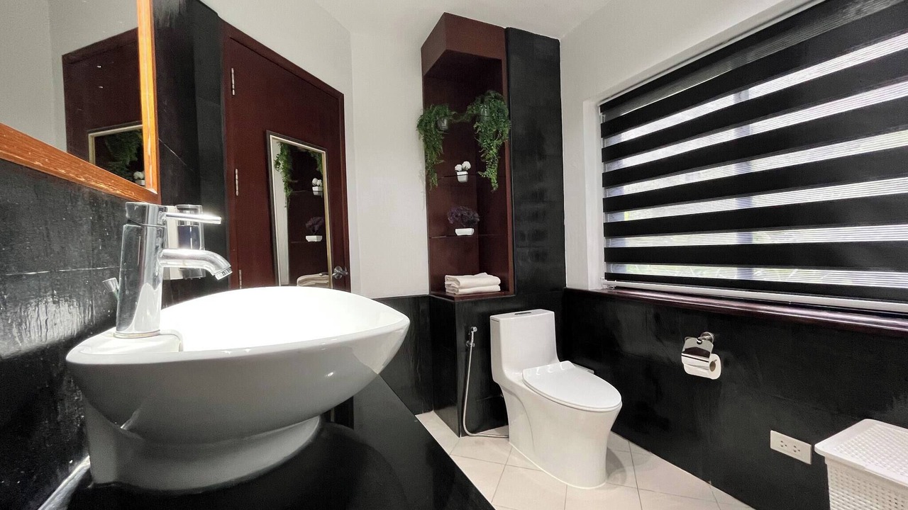Photo of Bathroom in Plai Laem