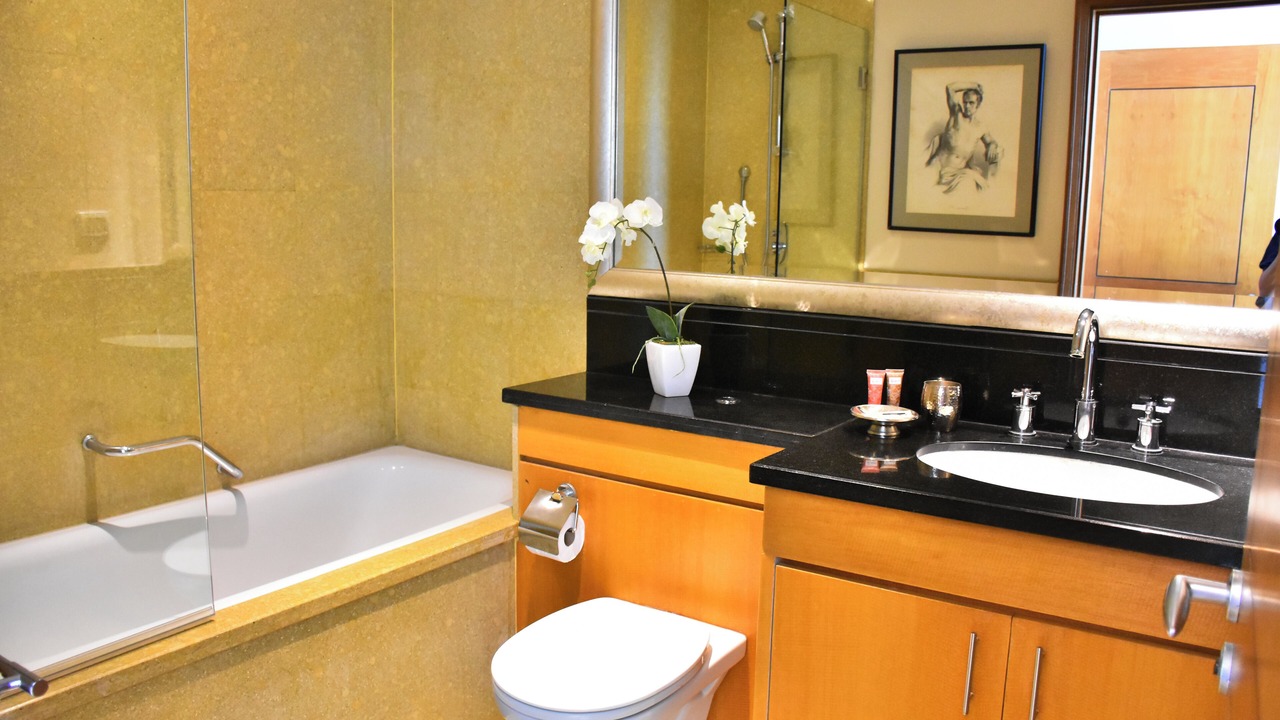 Photo of Bathroom in Yan Nawa