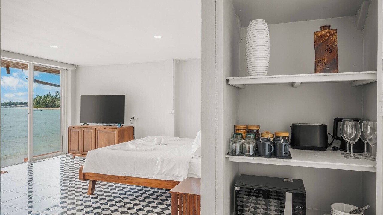 Photo of Bedroom in Maret
