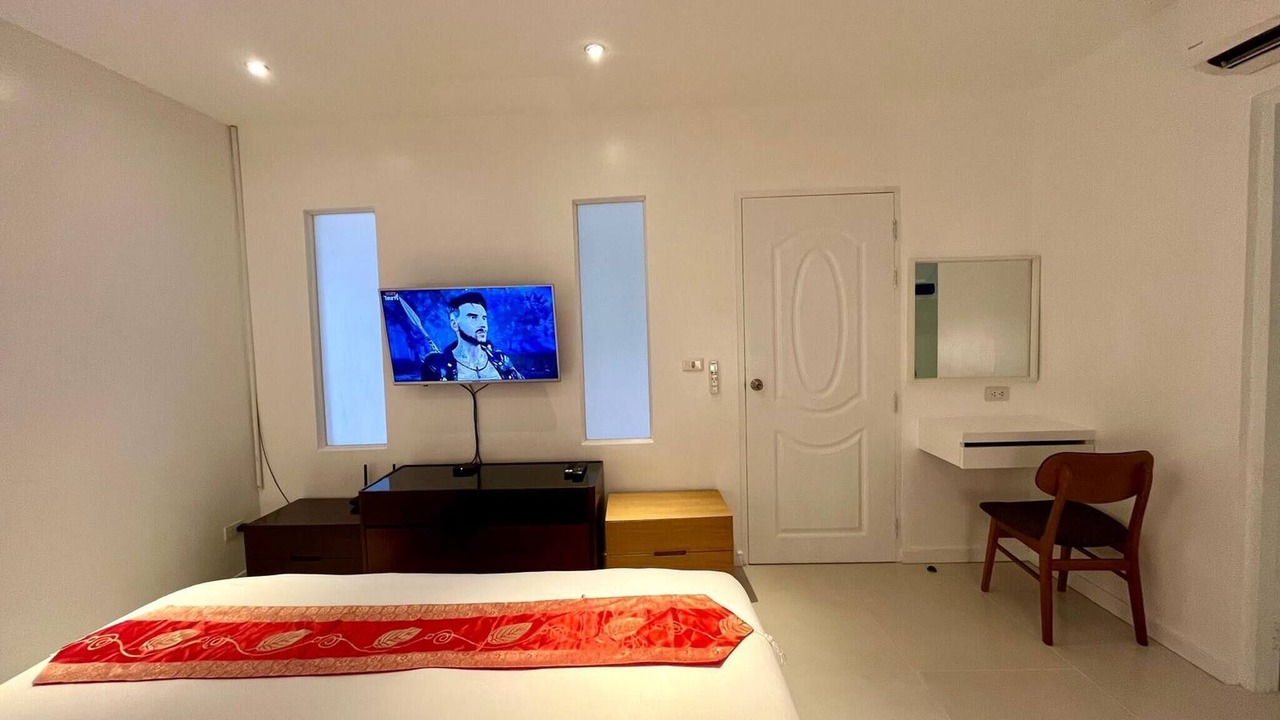 Photo of Bedroom in Karon
