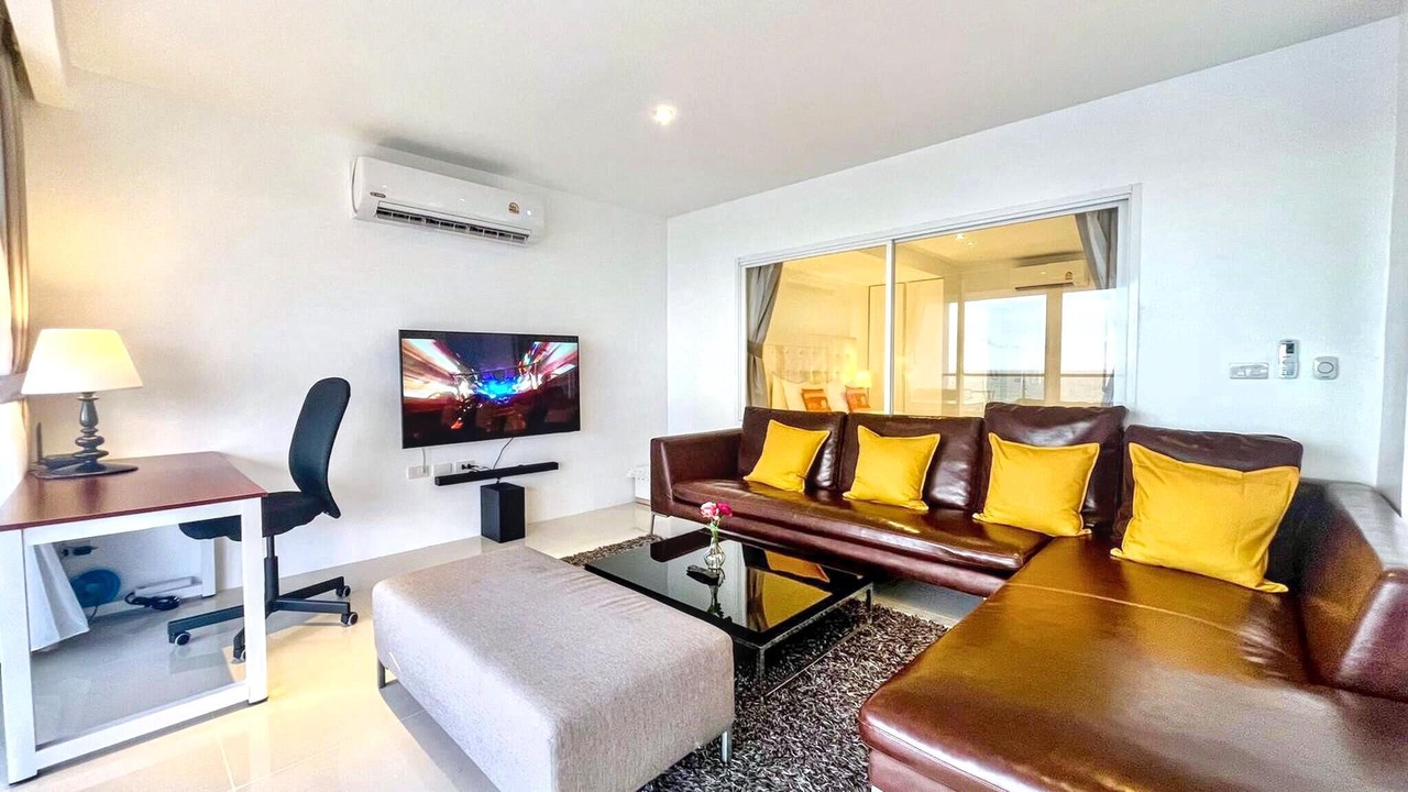 Photo of Livingroom in Karon
