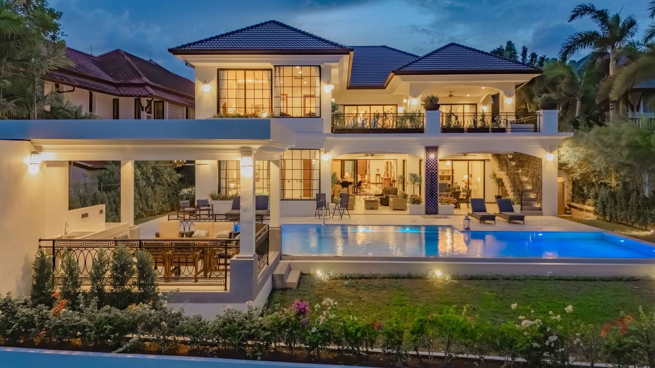 Photo of Outdoor in Laguna