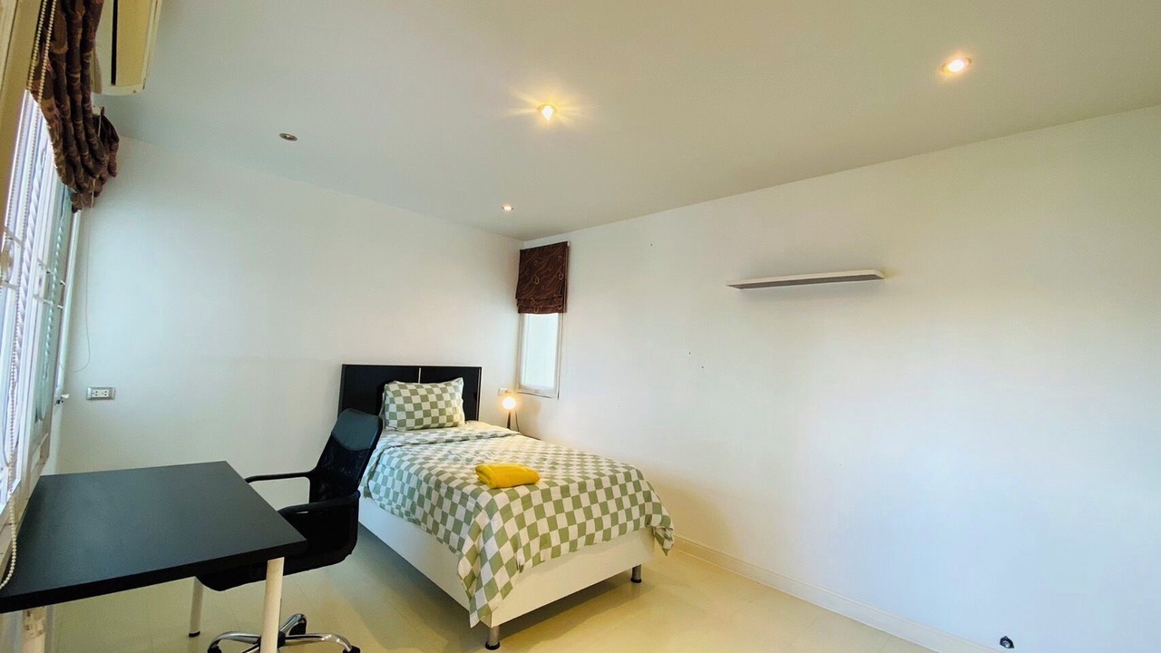 Photo of Bedroom in Talat Yai