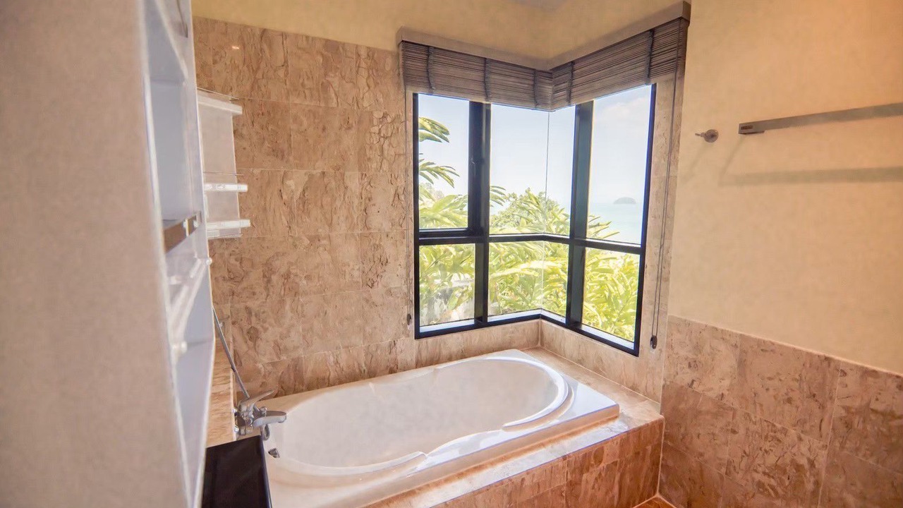 Photo of Bathroom in Pa Klok