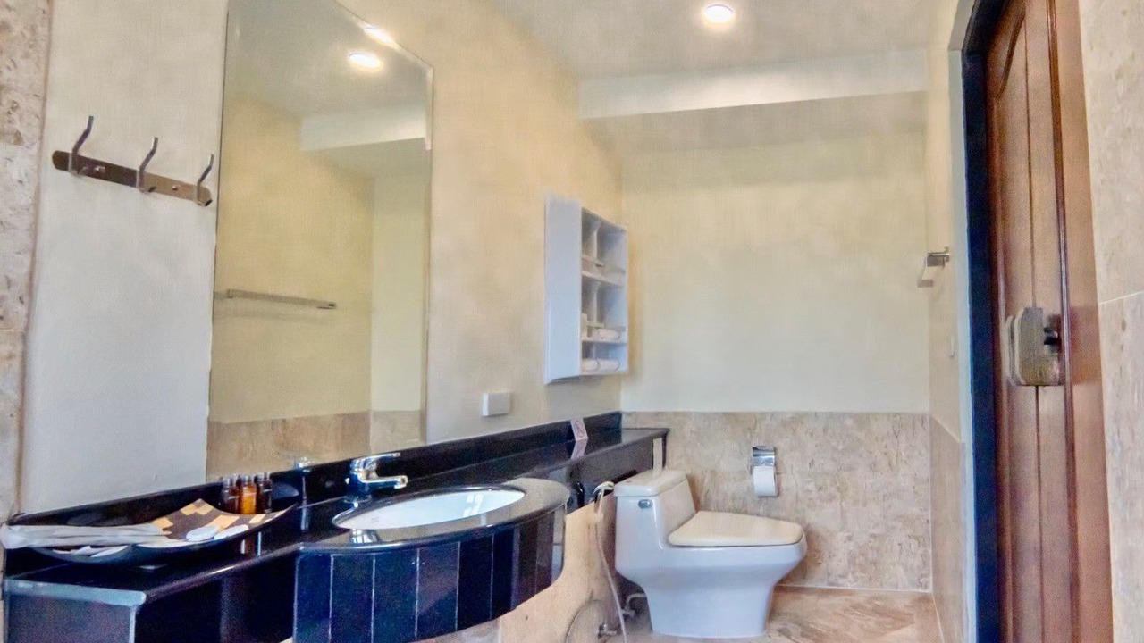 Photo of Bathroom in Pa Klok