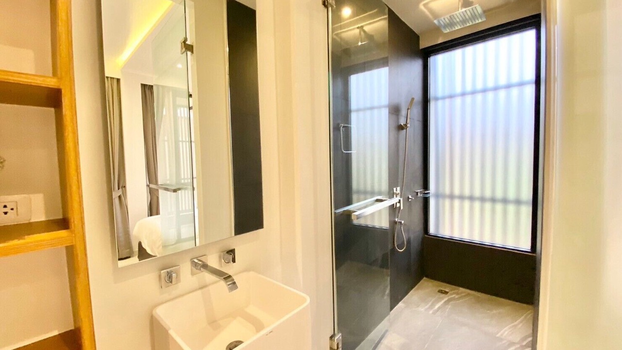 Photo of Bathroom in Si Sunthon