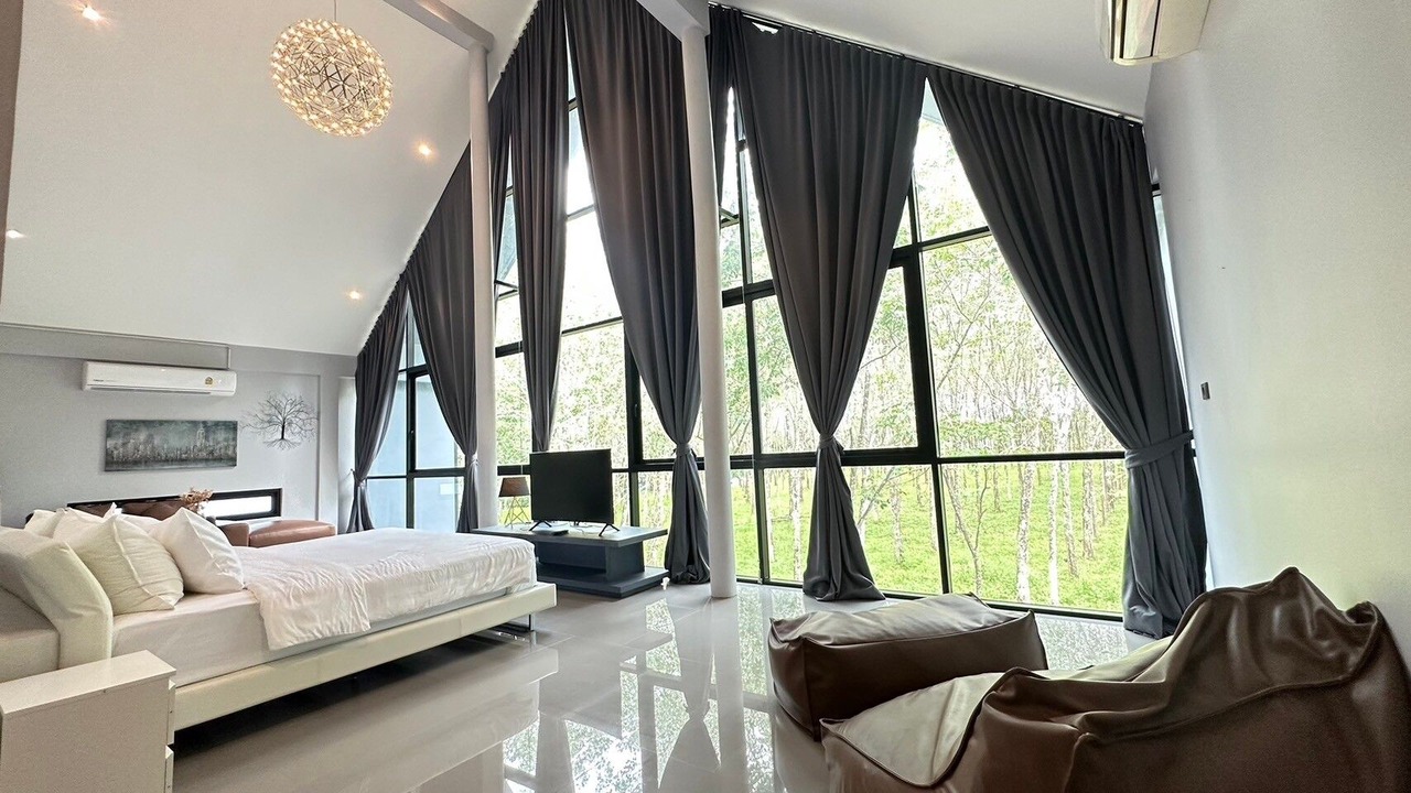 Photo of Bedroom in Choeng Thale