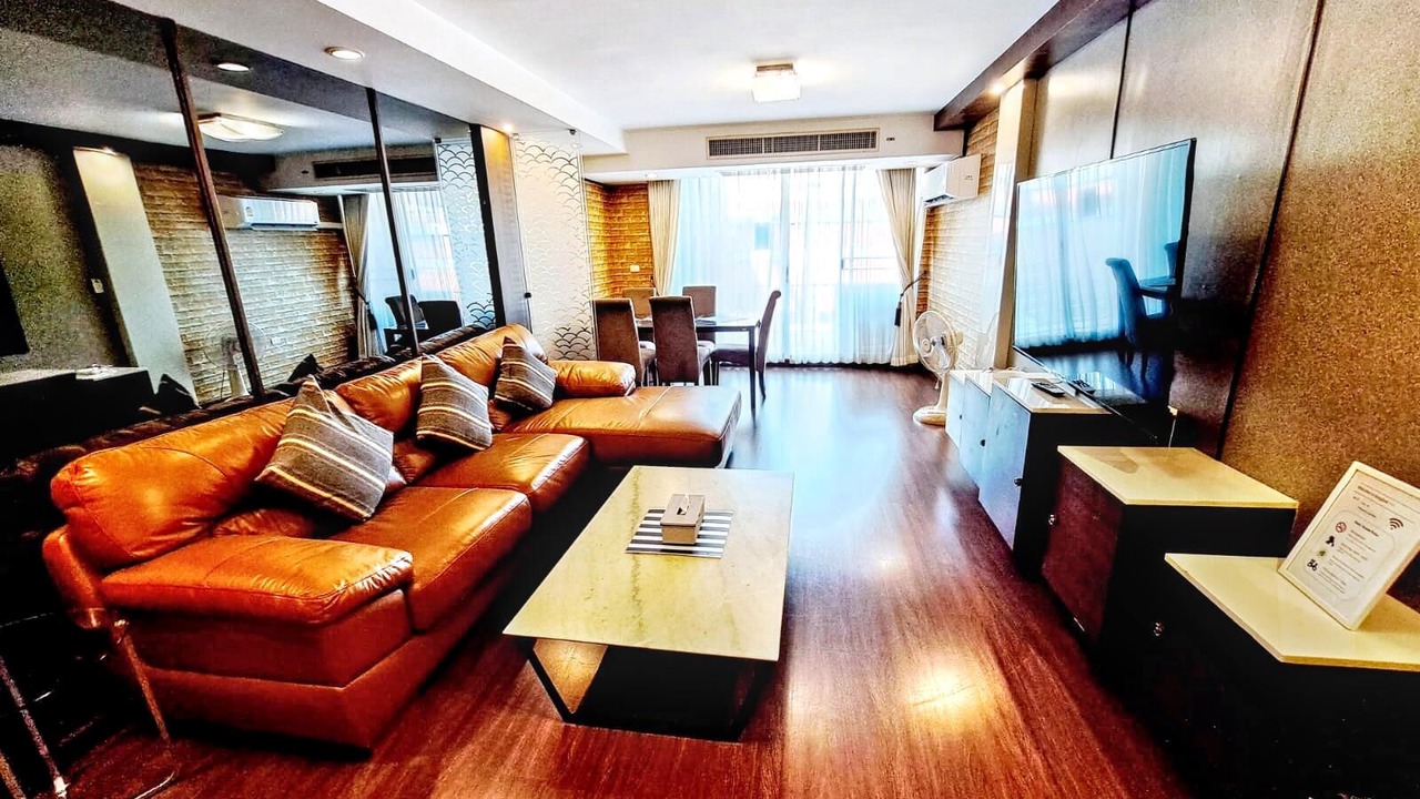 Photo of Livingroom in Khlong Toei Nuea
