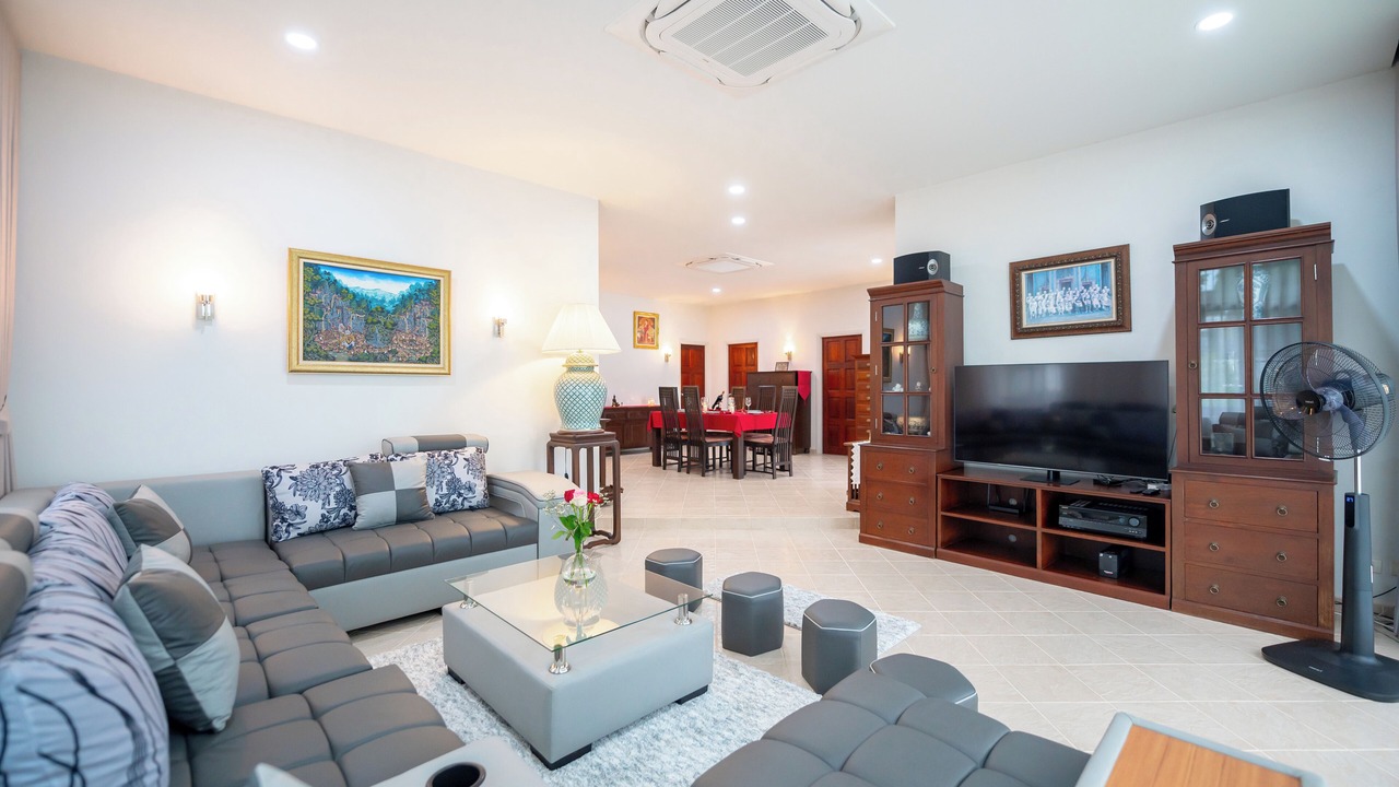 Photo of Livingroom in Khuekkhak